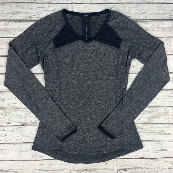 lululemon athletica Tops - Lululemon Pace Pusher Long Sleeve Athletic Top Sz 8